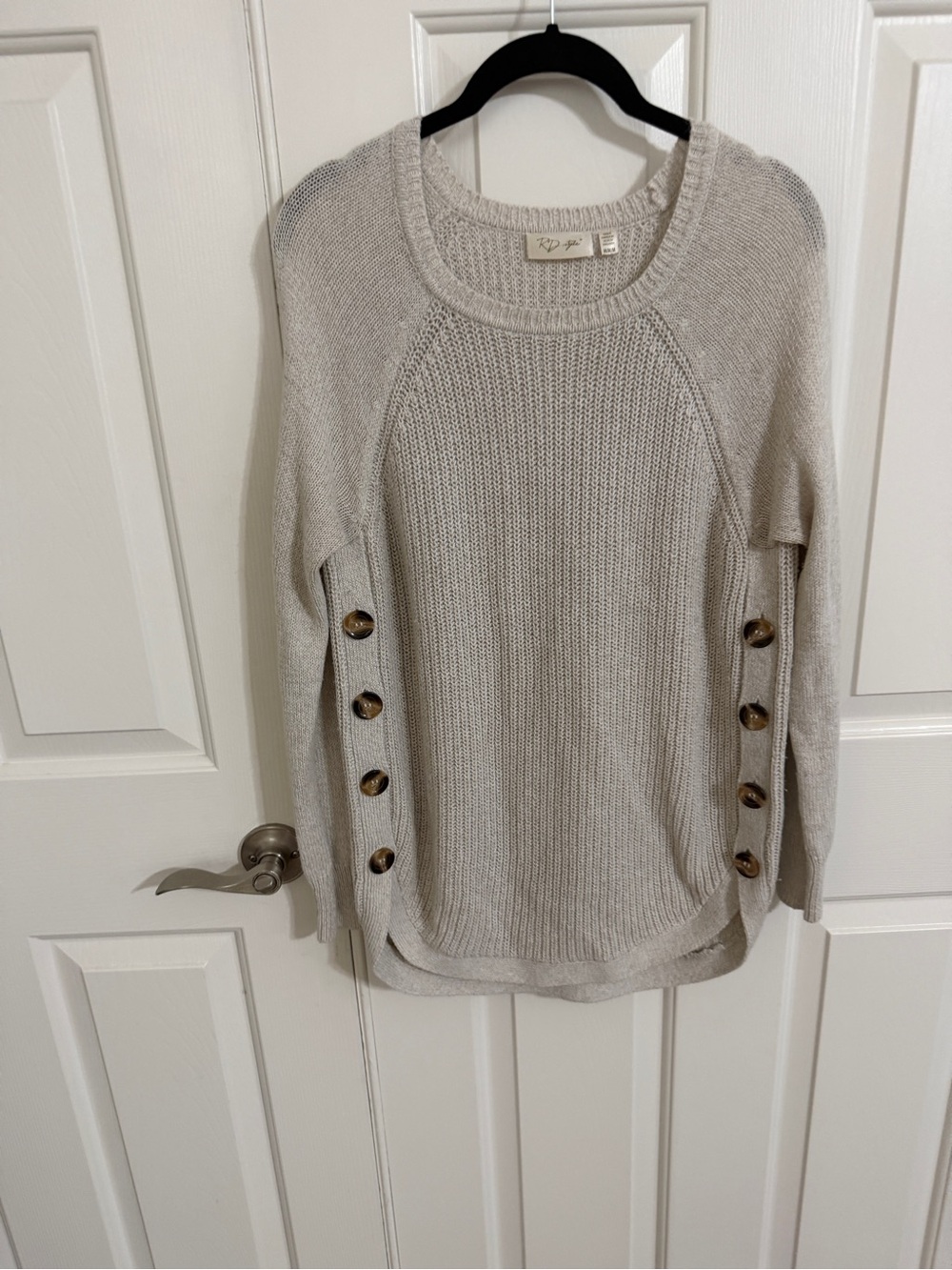 RD Style Cream Side Button Sweater Tulip Hem Size M